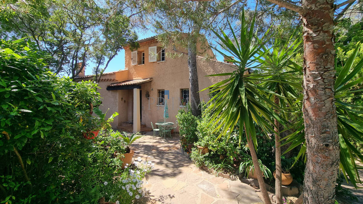 Maison à SAINT-RAPHAEL