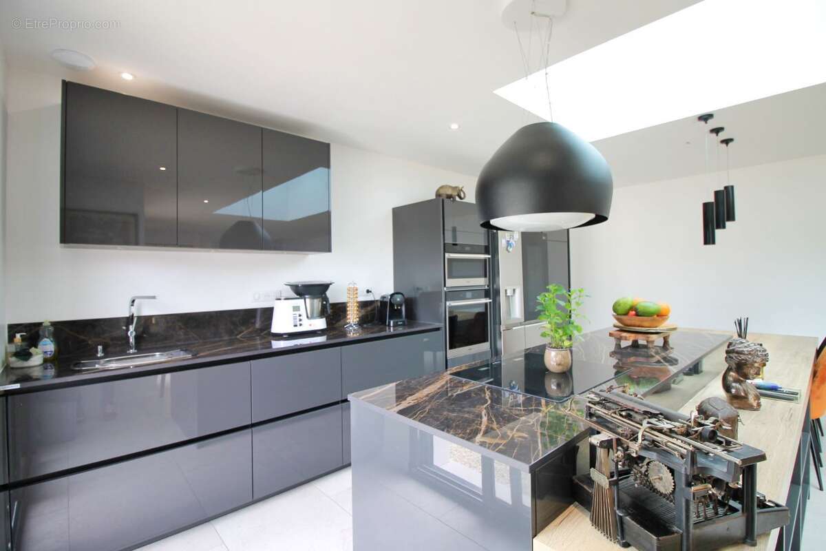 Maison à SAINT-SULPICE-DE-ROYAN