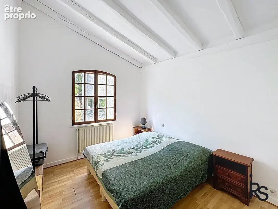 Au milieu d’un terrain arboré de 4350 m2, une maison de 107 m2 habitables - photo 9