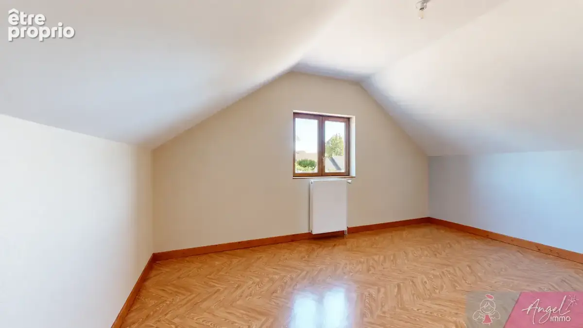 Maison familiale 4 chambres avec grand garage   Dampierre - photo 9