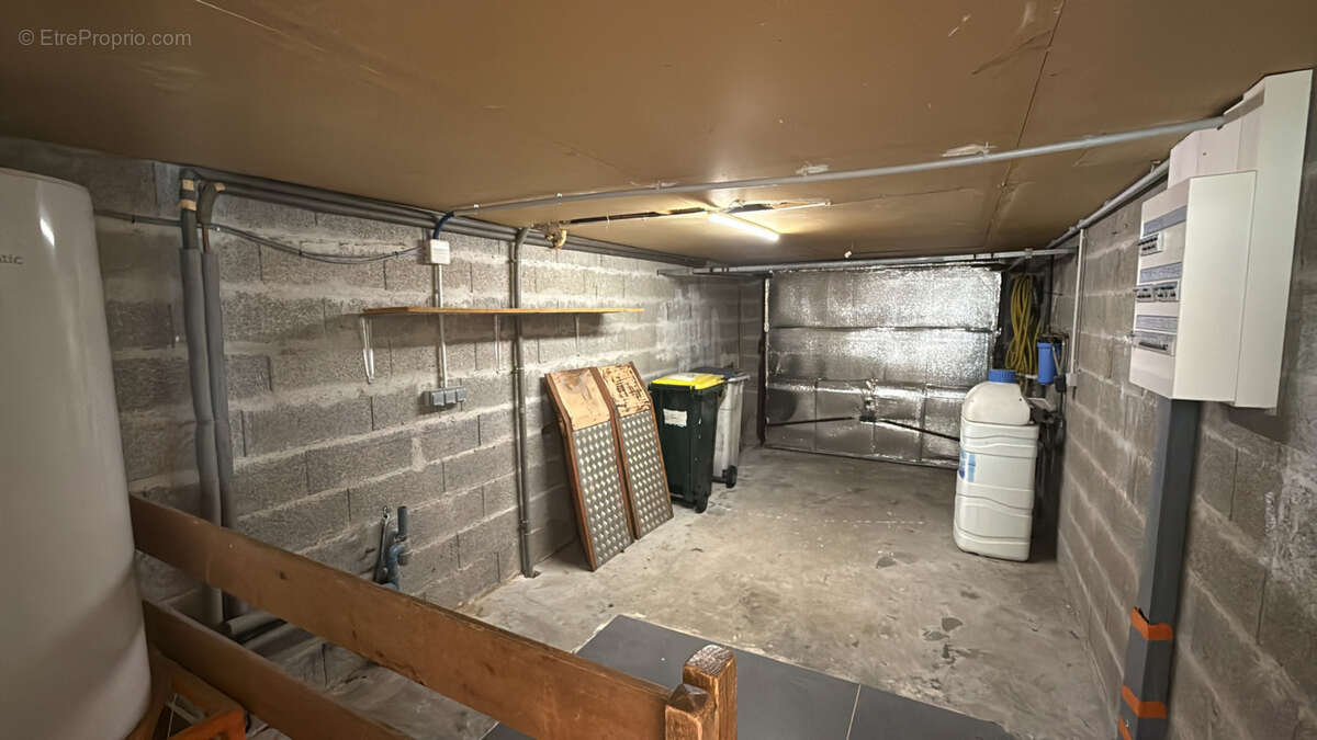 GRAND LARGE  Maison 92 m2, 3 chambres avec mezzanine, garage et cave sur terrain 619 m2 - photo 8