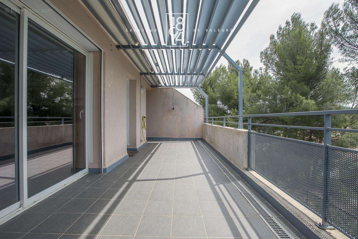 Appartement à MARSEILLE-13E