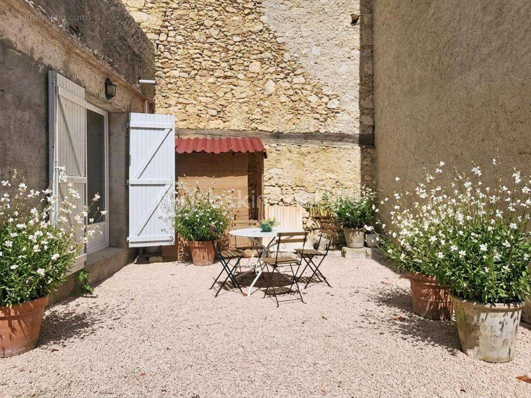 Maison à TOURNECOUPE