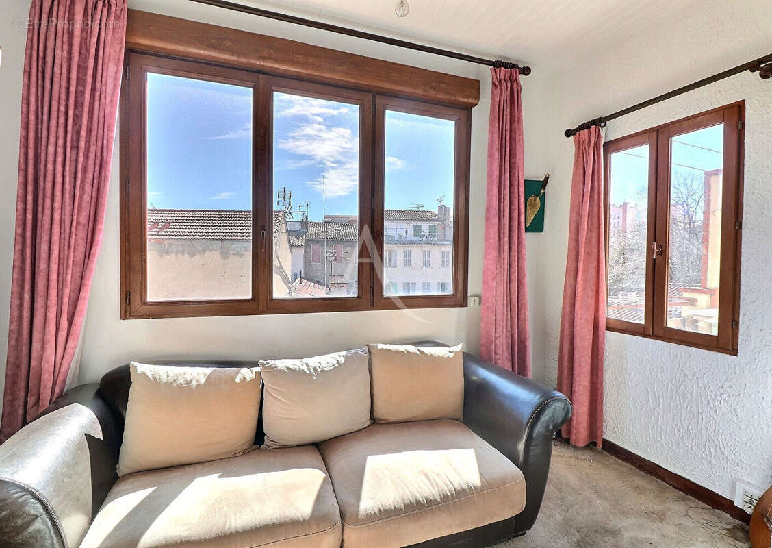 Appartement à MARSEILLE-10E