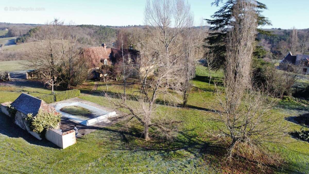 Belle maison en pierres avec piscine - photo 19