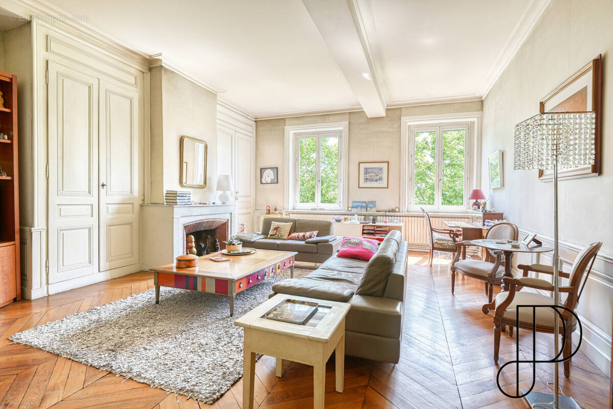 Appartement à LYON-4E