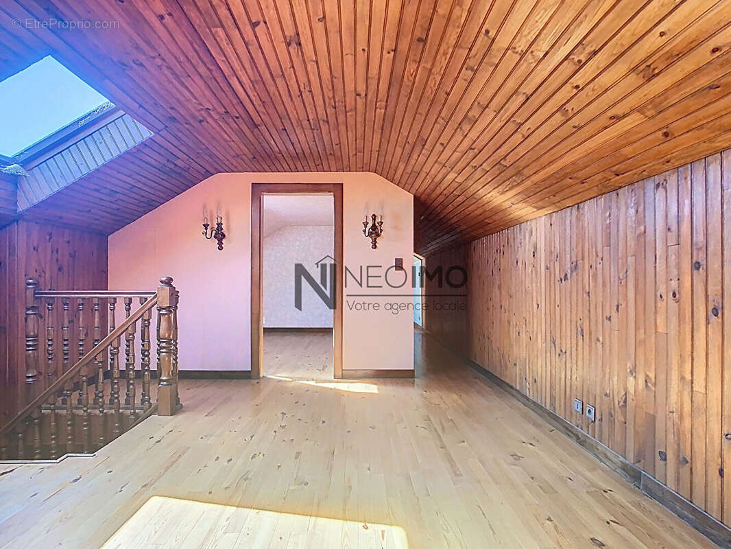 Maison à DOMBASLE-EN-XAINTOIS