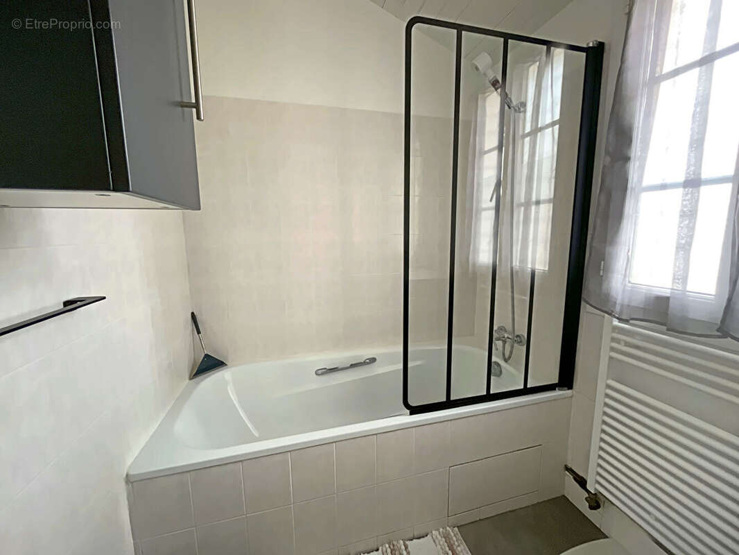 Maison à VAUX-SUR-MER