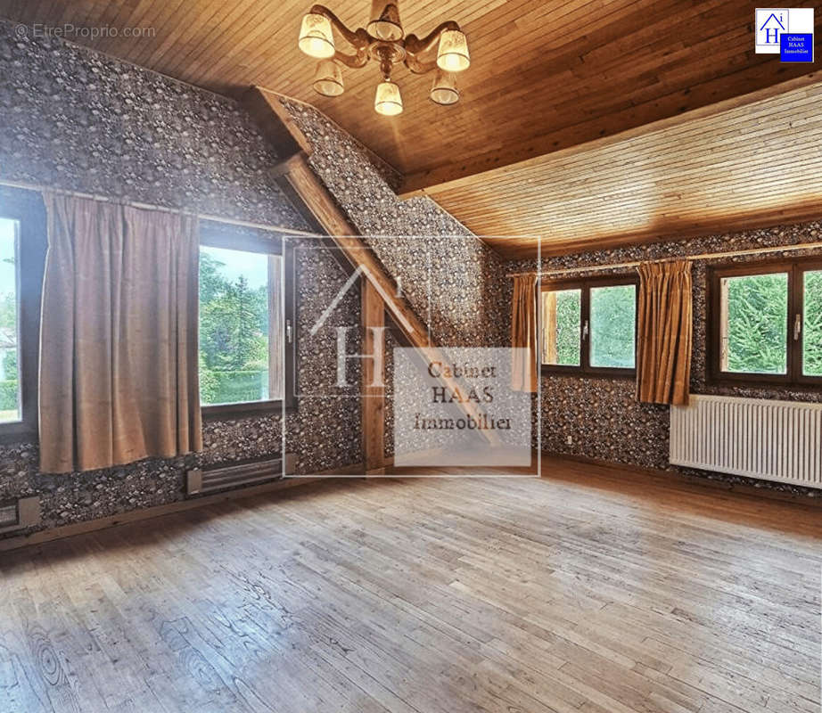 Espace étage - Maison à ORLEANS