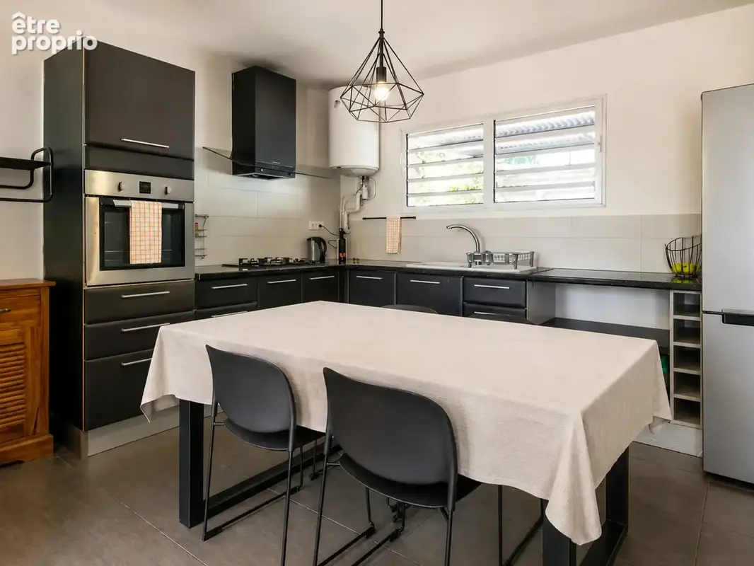 Maison 3 pièces 96 m² à vendre à Saint-Andre (97440) - photo 8