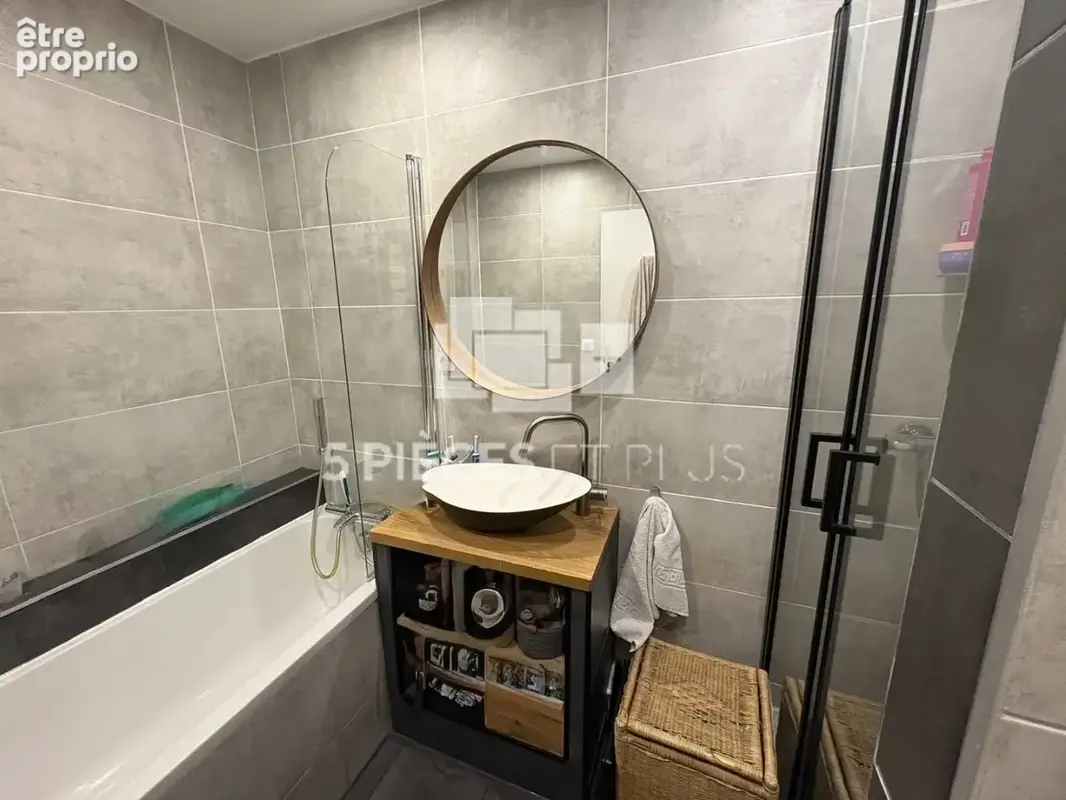 Appartement renove 3 pièces en rez-de-jardin  67 m²  2 chambres  parking - photo 4