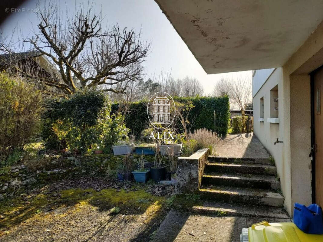 Maison à CLOYES-SUR-LE-LOIR