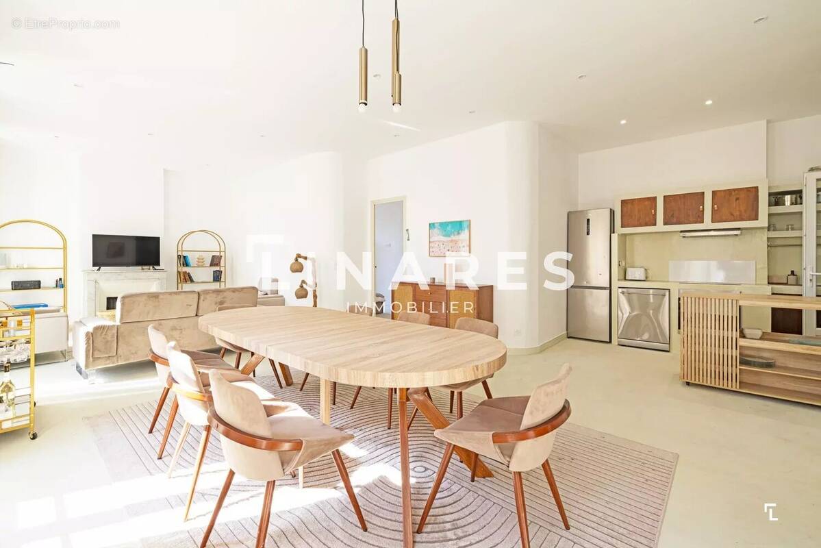 Appartement à MARSEILLE-8E