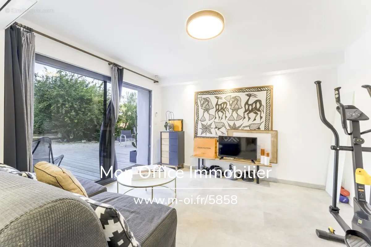 Maison à SAUSSET-LES-PINS