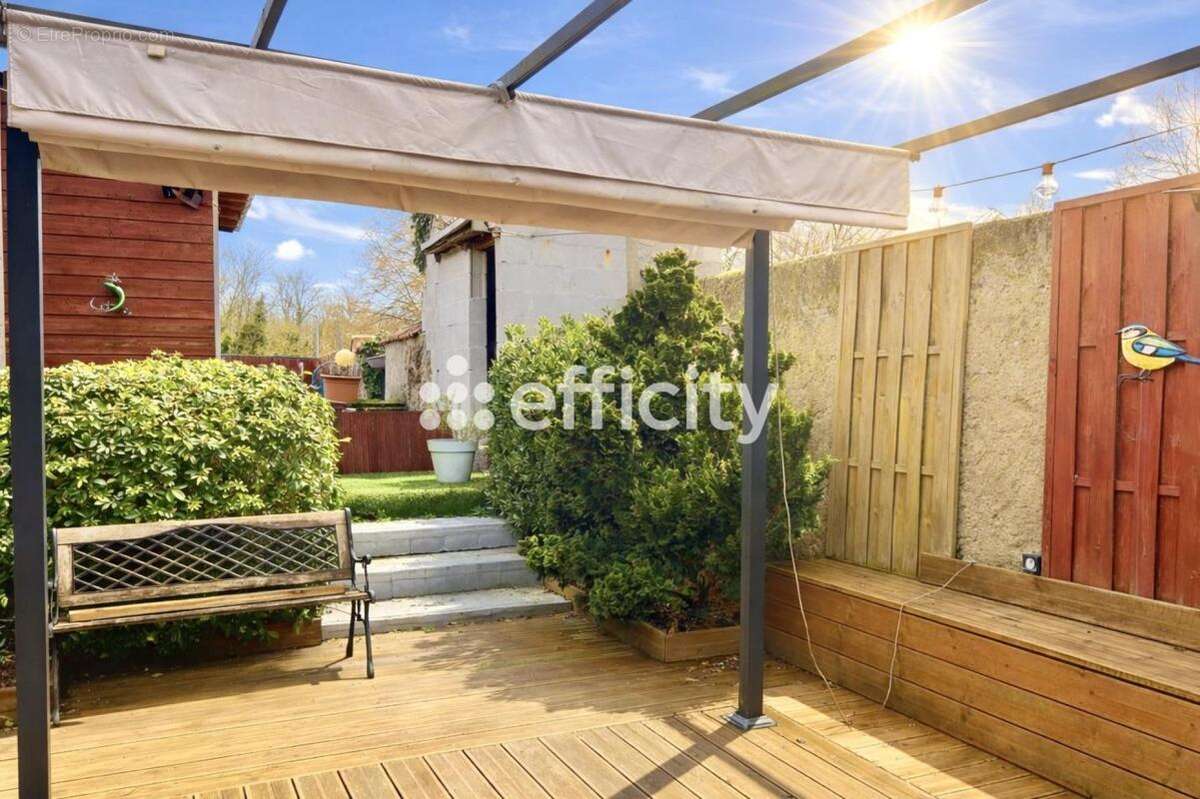 Maison 133 m² à Crepy-En-Valois  - photo 15