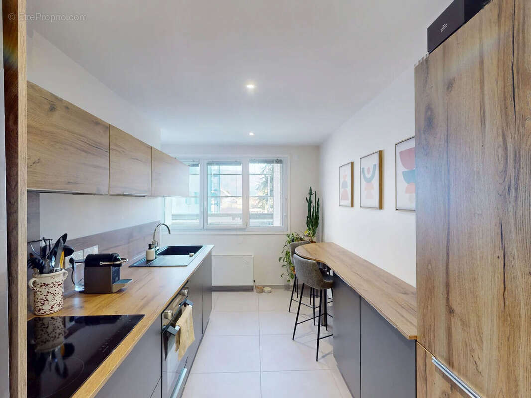 Appartement à GIERES