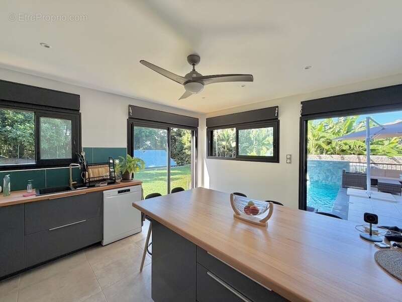 Maison à SAINT-PIERRE