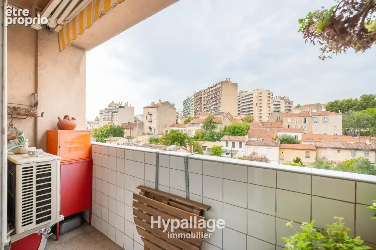 Vend type 3 lumineux balcon cave ascenseur 13004 Marseille - photo 16