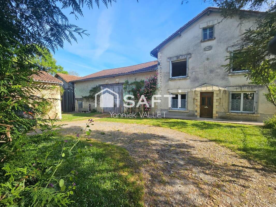 Photo 1 - Maison à DOUCHAPT