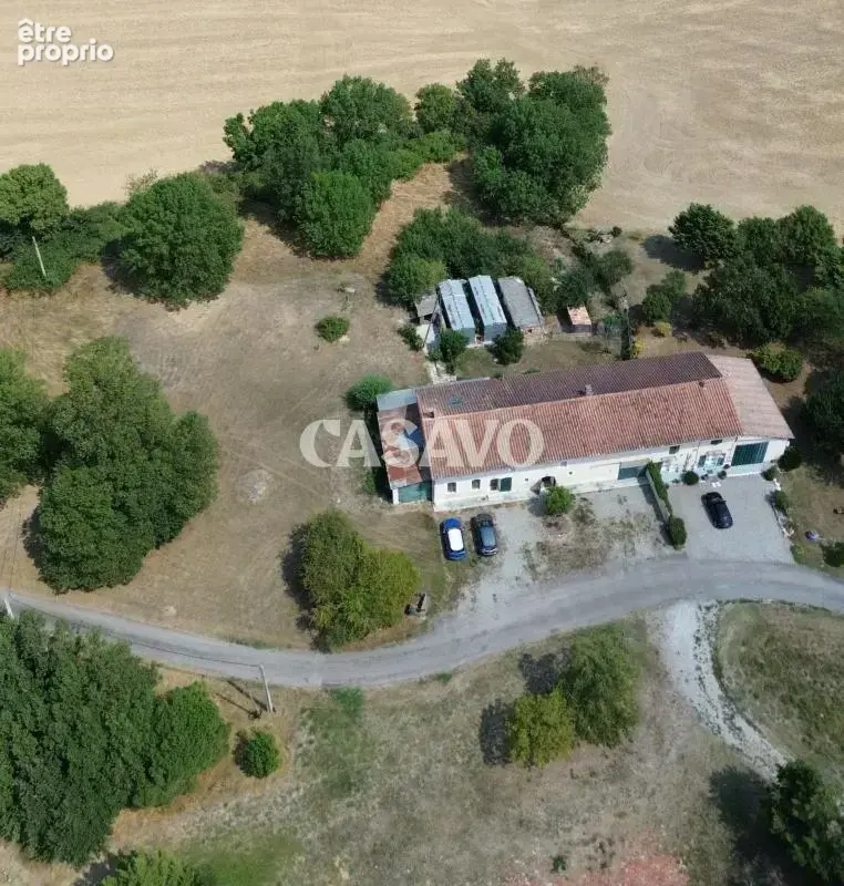 Vente Maison 6 pièces de 237m² - 31560 Nailloux - photo 17
