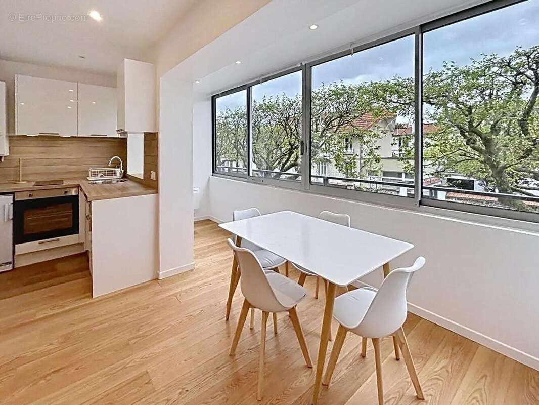 Photo 5 - Appartement à SAINT-MAUR-DES-FOSSES