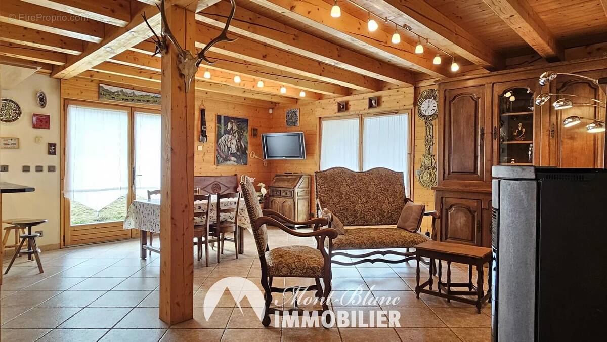Maison à LES CONTAMINES-MONTJOIE