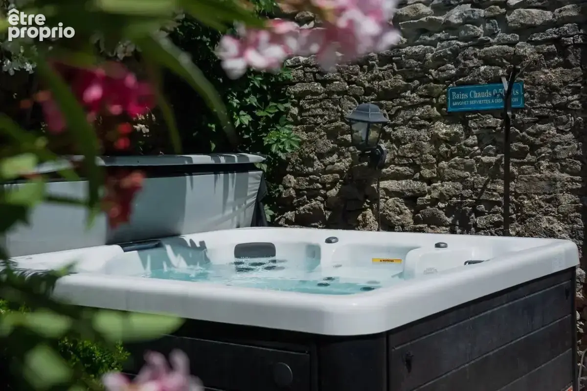 Superbe Manoir du 18ème siècle - Possibilité de revenu - photo 10