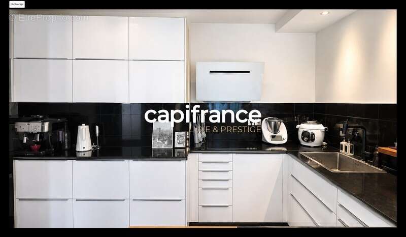 Appartement à LE PLESSIS-ROBINSON