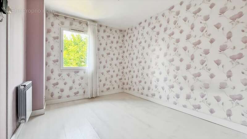 EXCLUSIVITE - Dpt Yvelines (78), à vendre à LA QUEUE LES YVELINES, Appartement 3 pièces - photo 12