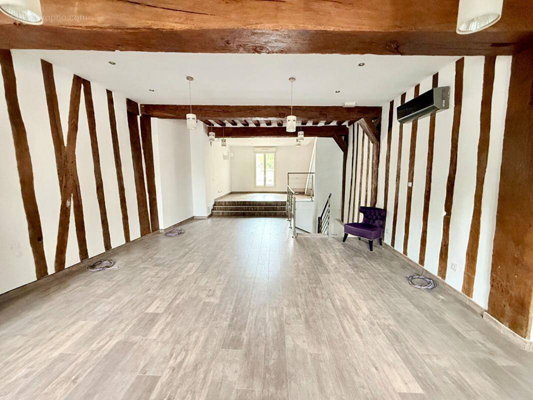 Appartement à SENS