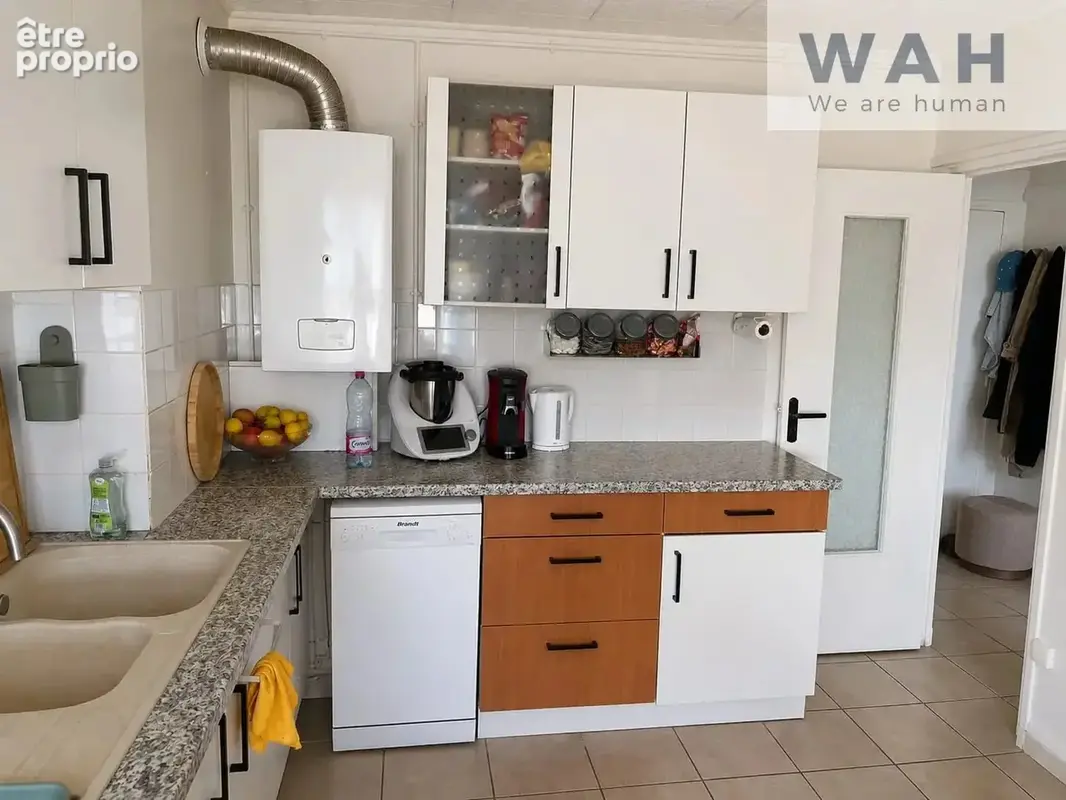 Investissement locatif   appartement t4 de 75 m2 - lunel - photo 6