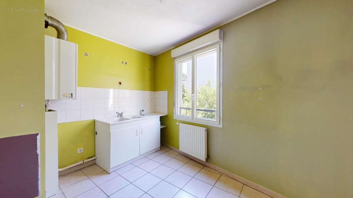  Lyon 9 - Vaise  T3 lumineux de 70.79m² avec balcon, cave et garage en option ! - photo 7