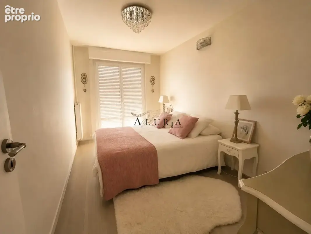 Appartement 85 m² à Tours  - photo 4