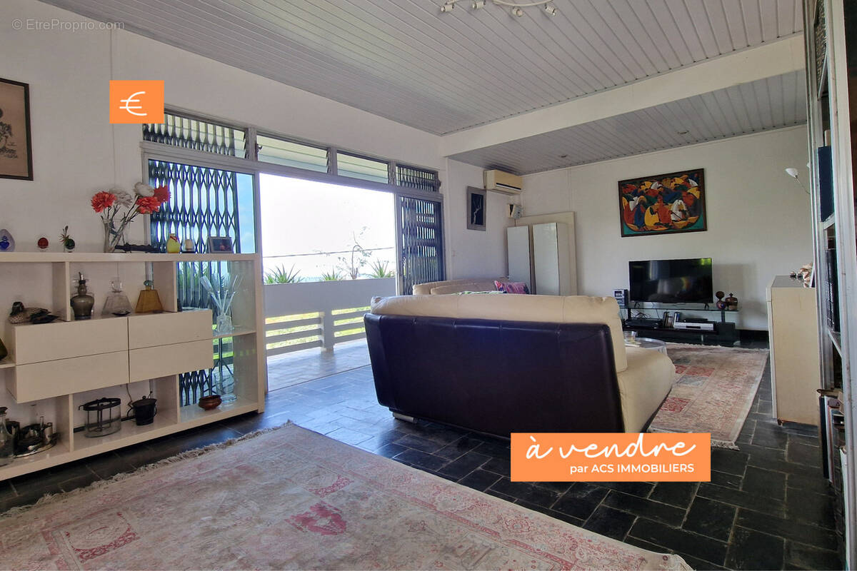 Maison à FORT-DE-FRANCE