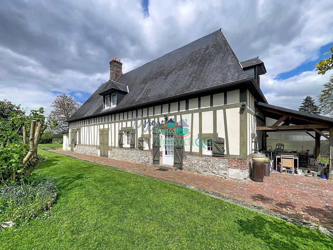Maison à YVETOT