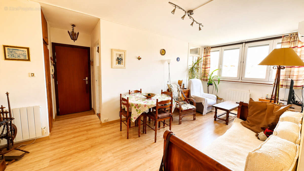 Appartement - 59,76 m2 - 3 pièces - photo 7