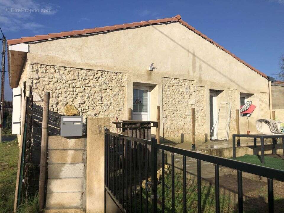 Maison à GAILLAN-EN-MEDOC