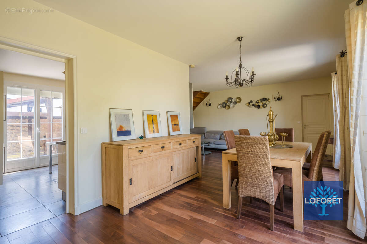 Maison à LIVRY-GARGAN