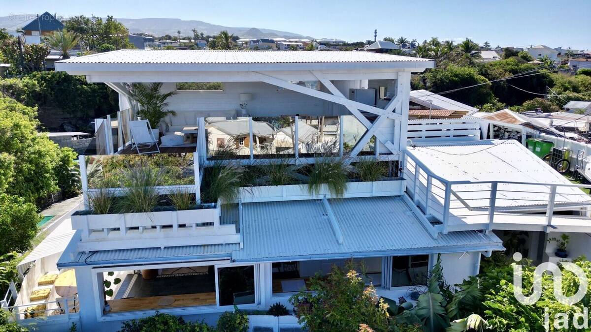 Photo 1 - Maison à SAINT-PIERRE