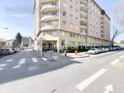 Parking à VILLEURBANNE