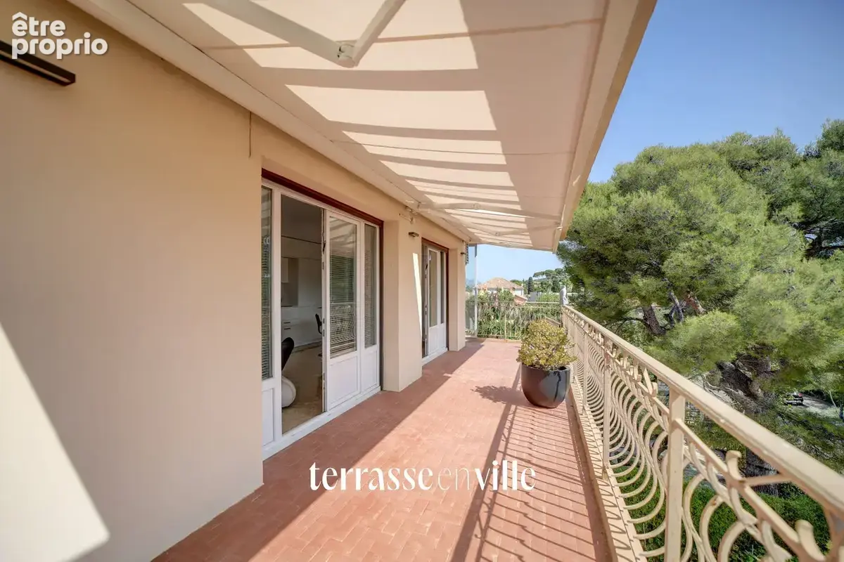 Sanary portissol   t3 85 m2  terrasses 40 m2  toit-terrasse privatif 80 m2  vue panoramique 360o - photo 4