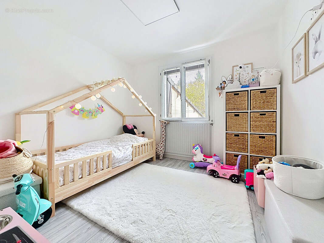 Maison à MAINVILLIERS