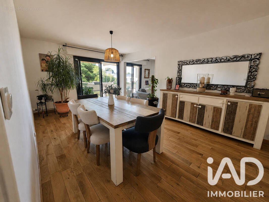 Photo 1 - Appartement à MARSEILLE-12E