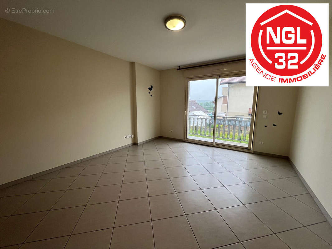 Appartement à GROISY