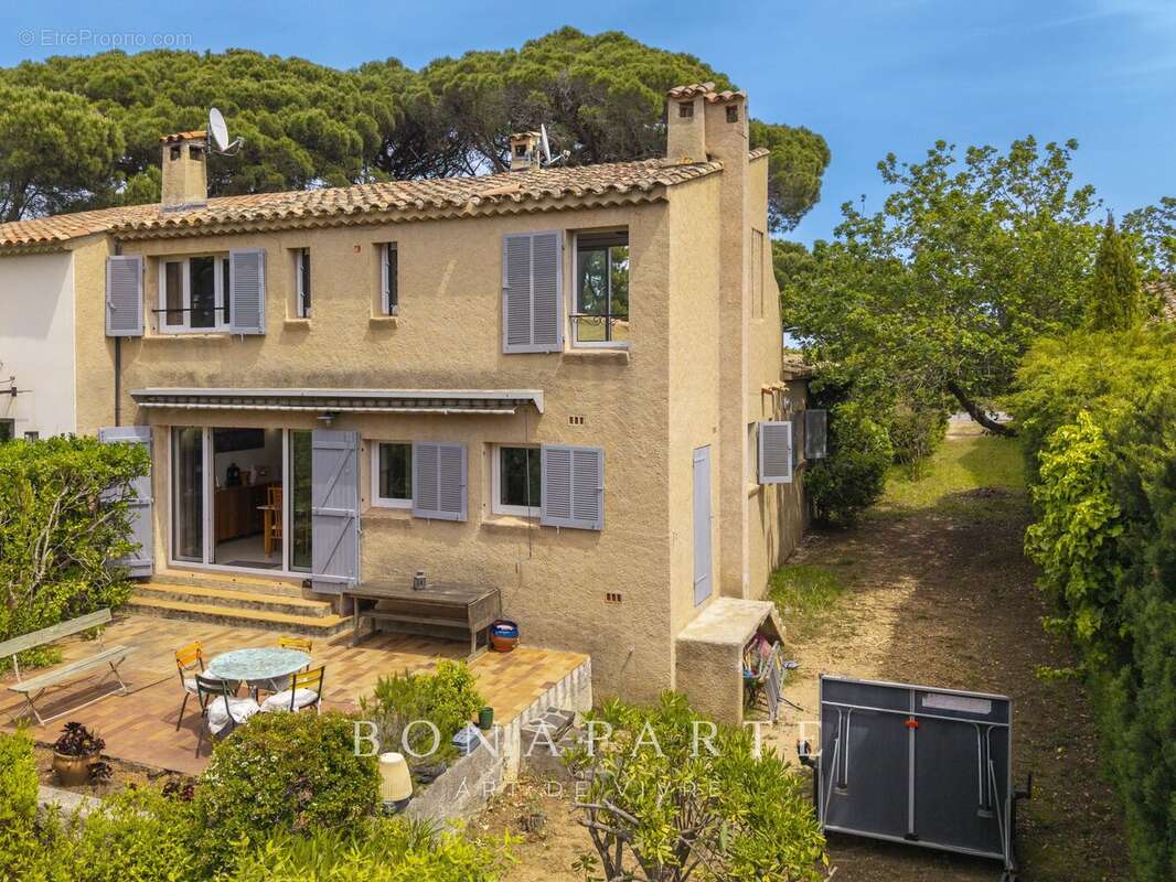 Maison à RAMATUELLE