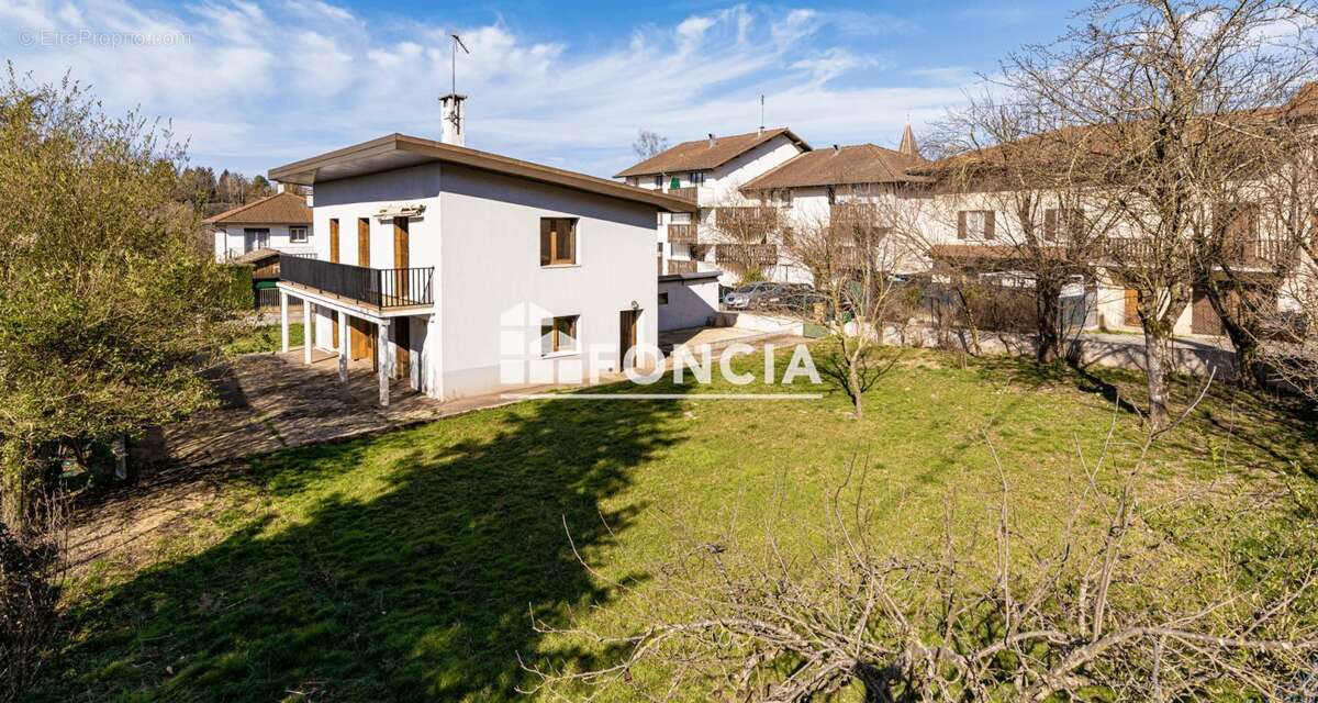 Maison à SAINT-ETIENNE-DE-SAINT-GEOIRS