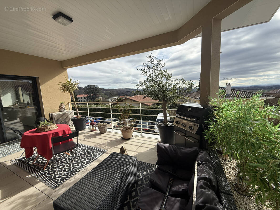 Appartement à LES COTES-D'AREY