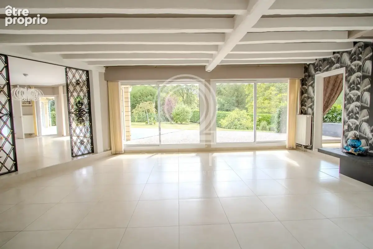 Maison 6 pièces 219 m² à vendre à Crespieres (78121) - photo 3