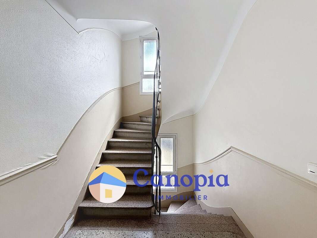 Appartement 33 m² à Arcueil  - photo 8