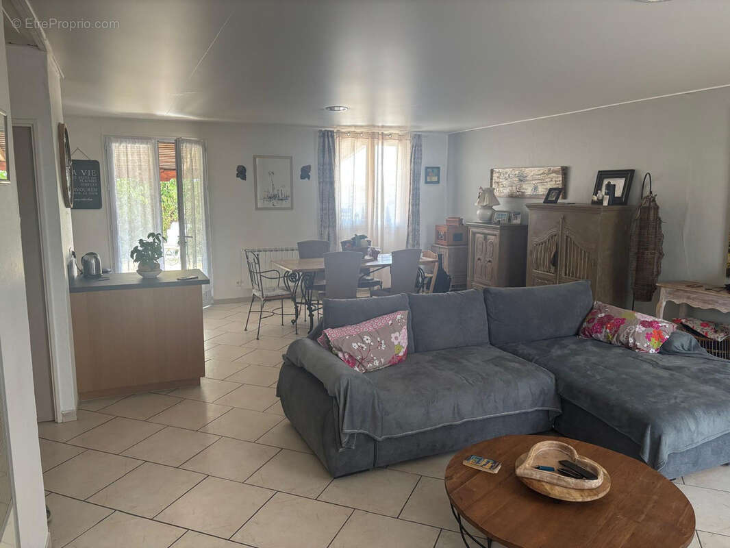 Maison 106m2 4 chambres avec jardin - photo 3